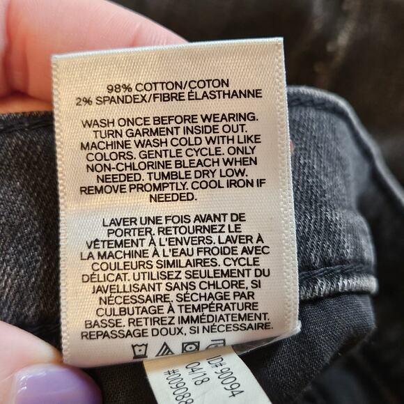 Express Black Girlfriend High Rise Jeans Distressed Plus 18 Casual Neutral Goth - Picture 12 of 14